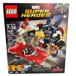 LEGO 76077 Marvel Super Heroes Iron Man Detroit Steel Strikes Retired NEW